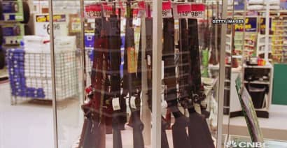 Walmart raises age restrictions on guns