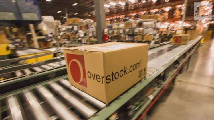 Overstock.com drops after revealing SEC investigation into cryptocurrency token sale