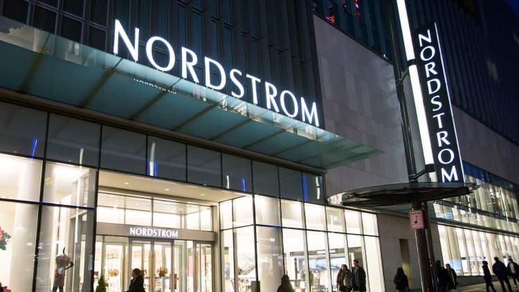 Nordstrom reports mixed earnings results, shares pop after hours on bottom line beat
