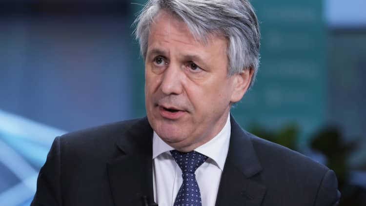 Shell CEO on Occidental's buyout of Anadarko and lagging oil stocks