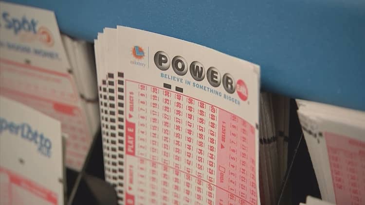 Don't repeat a mistake from this $559M Powerball winner