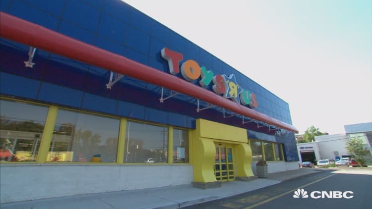 10%-15% of all toy sales could be lost forever if Toys R Us liquidates