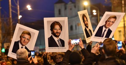 Slovakia crisis: A double murder and allegations of Italian mafia links trigger political chaos