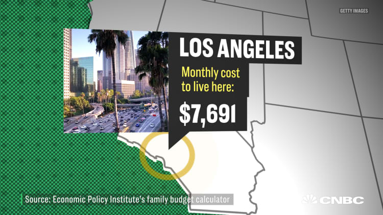 Here's how much it costs for a family to live in the 10 biggest US cities