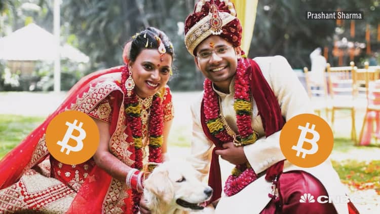 This couple threw a bitcoin themed wedding