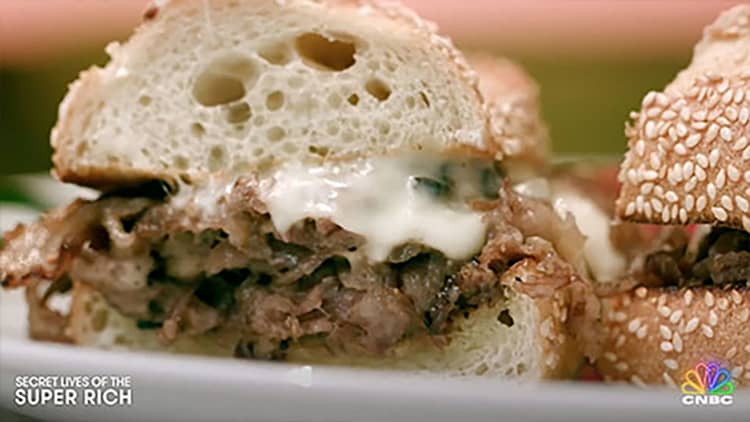 The $120 cheesesteak built for a king