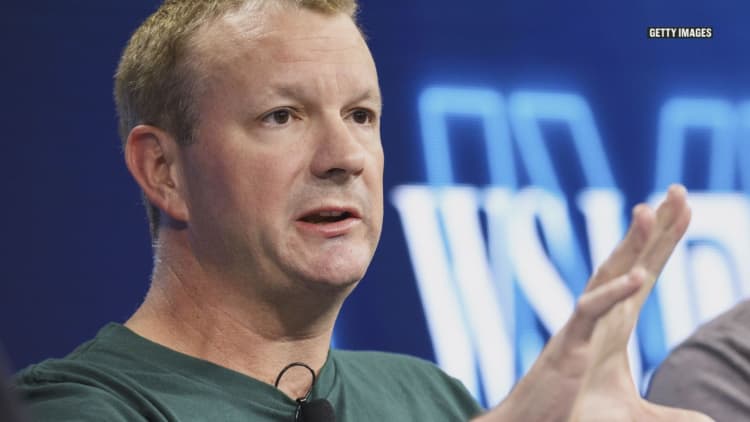 WhatsApp co-founder just told his Twitter followers to delete Facebook