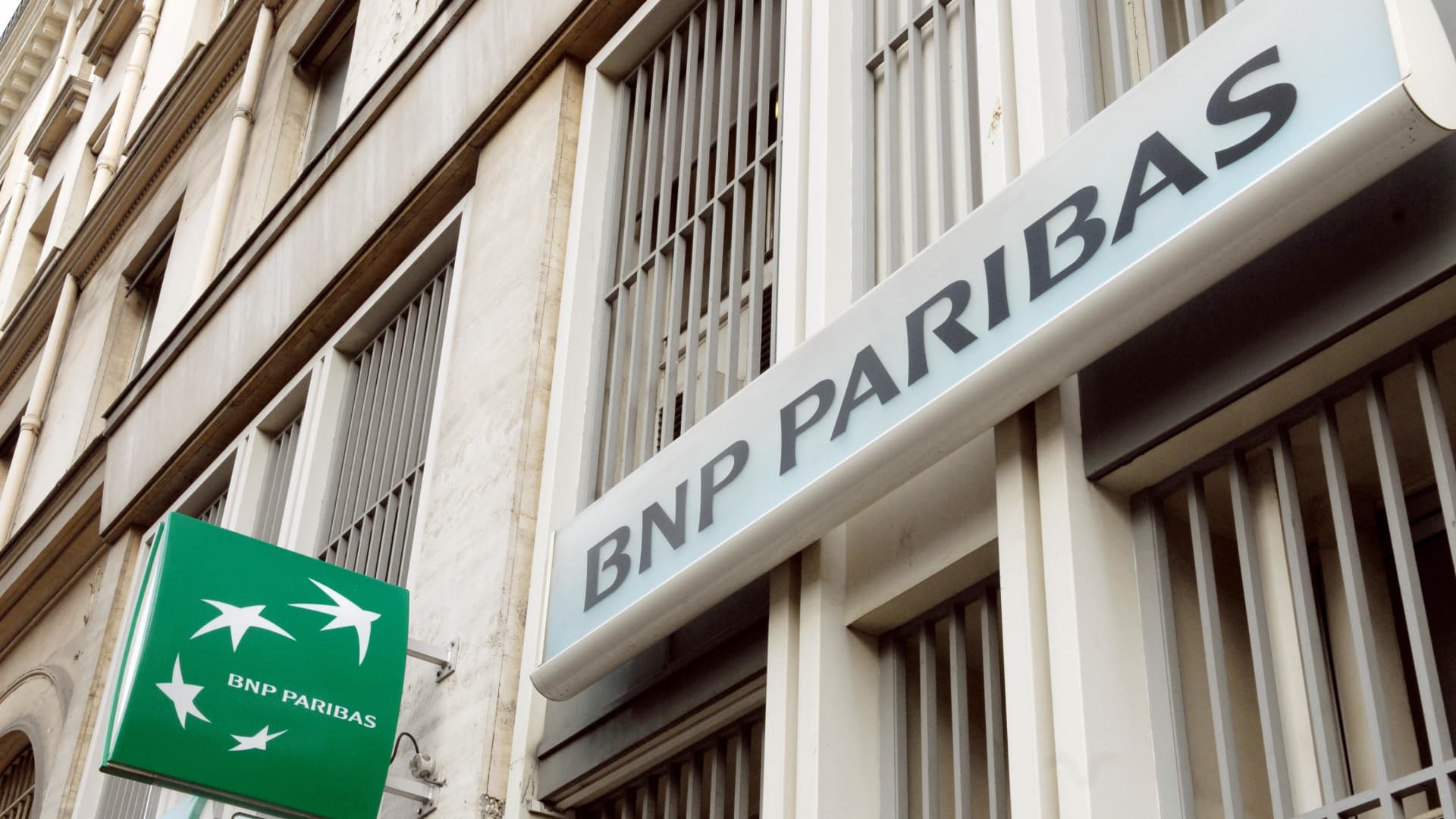 German police raid offices of French bank BNP Paribas in Frankfurt