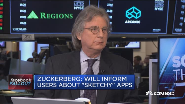 Roger McNamee: Self-inflicted wounds are killing Facebook