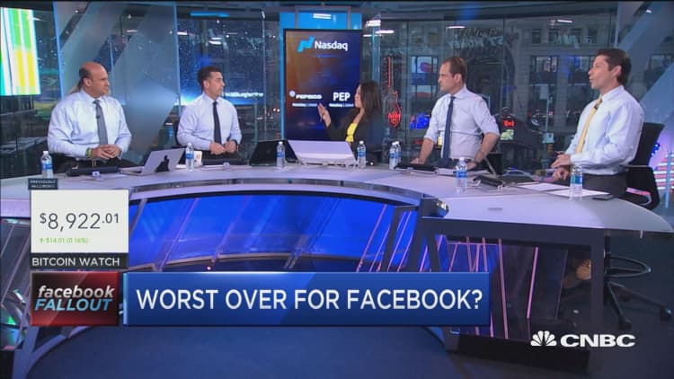 Mark Zuckerberg issues statement on Facebook data breach