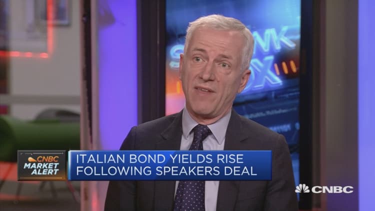 Italian bond yields rise following deal on house speakers