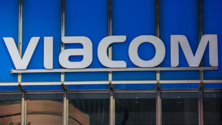 CBS bid for Viacom was immediately rejected, sources tell CNBC