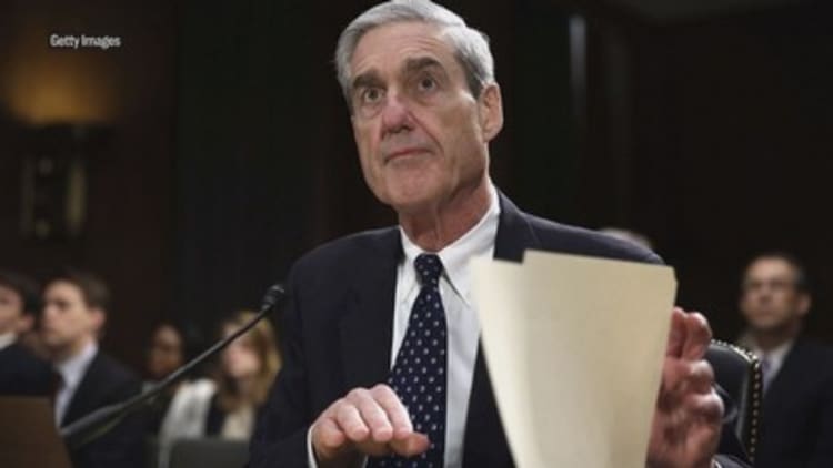 Mueller reportedly told Trump's lawyers the president is not a criminal target at this point