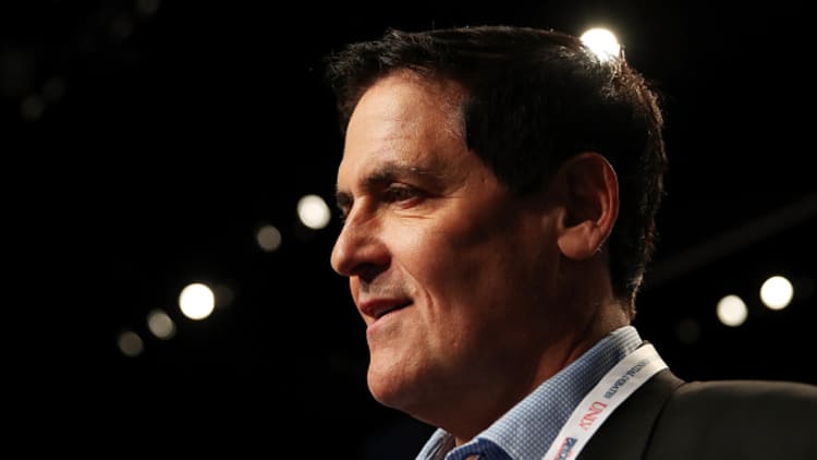 Mark Cuban says someone has to say 'don't listen to the president'
