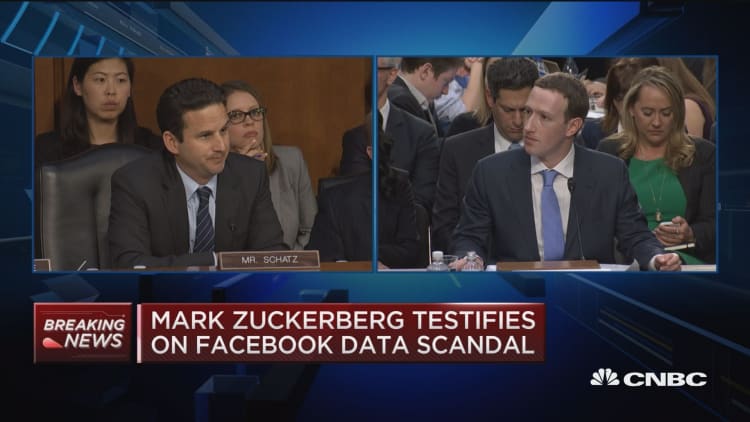 Zuckerberg: Users choose to put their data on Facebook