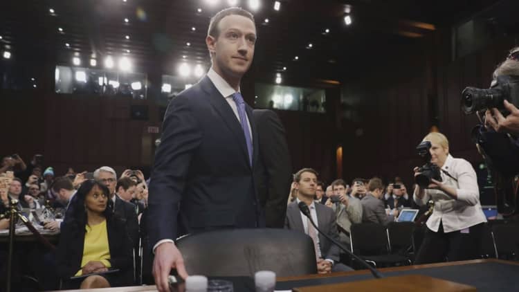 Here are the 6 best exchanges from Mark Zuckerberg's testimony before Congress