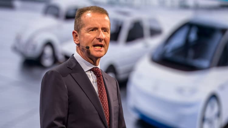 Volkswagen ousts CEO Matthias Muller