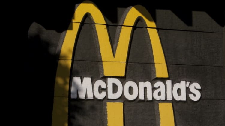 McDonald's cut to equal-weight at Stephens