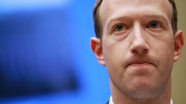 Facebook advertisers remain 'engaged' on platform despite data breach, says analyst