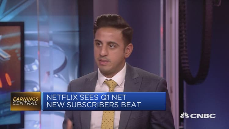 Netflix smashes first-quarter net new subscribers estimates