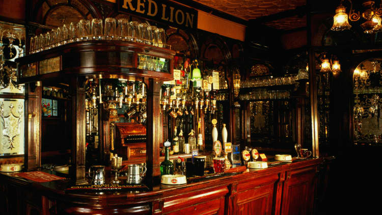British pubs are disappearing - here's why