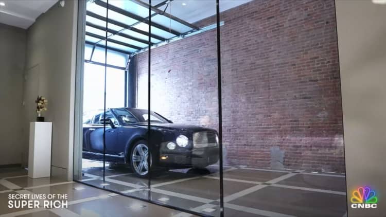 This $29.5M NYC townhouse comes with a free Bentley