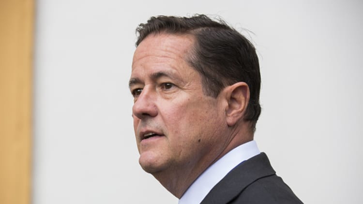 Barclays CEO escapes with fine, keeps job
