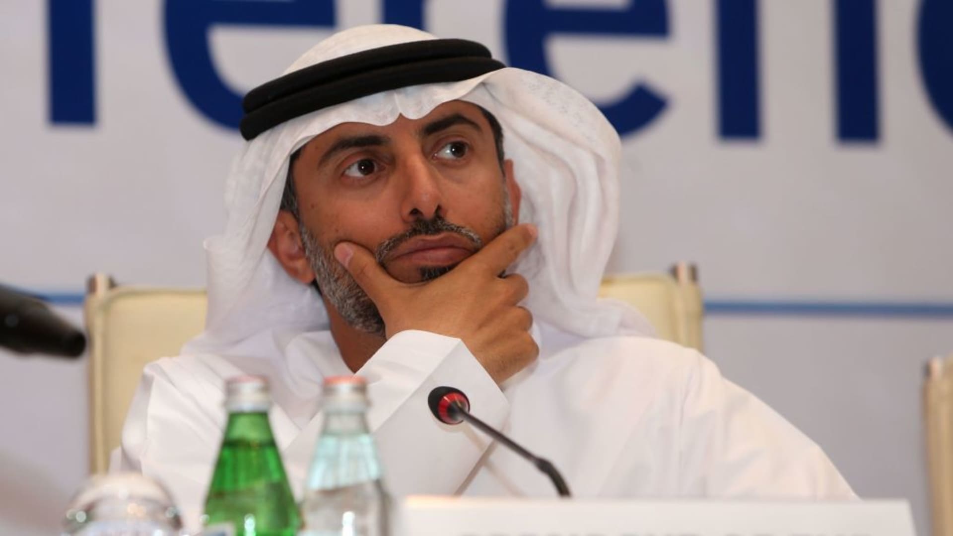 وزير الطاقة الإماراتي يحذر من تفاقم الفقر إذا لم يتم التعامل مع كفاءة الطاقة