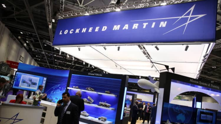 Lockheed Martin beats Street, raises 2018 guidance