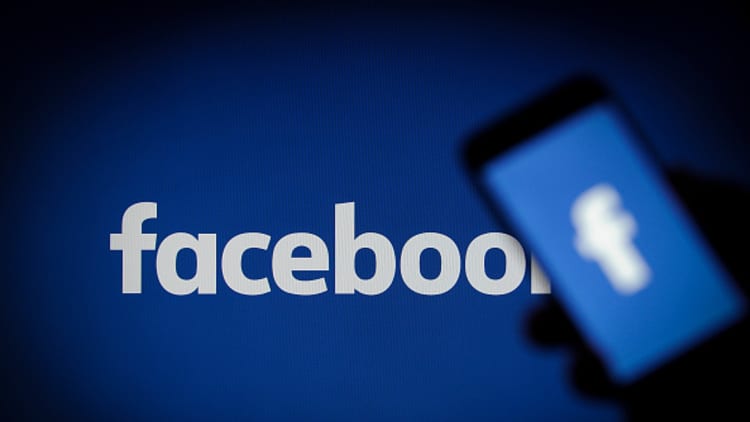 Facebook down on report about stolen IDs, social security numbers