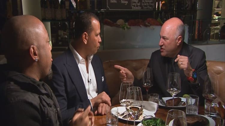 Kevin O'Leary dining with 'Sharks'