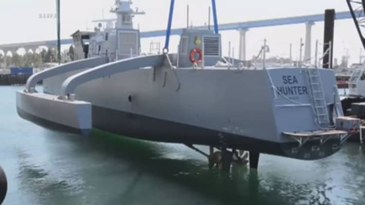 Samlet enorm Vejhus First drone warship joins US Navy, nearly every element classified