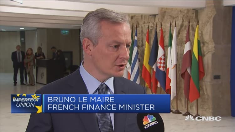 French finance minister: Should be able to find consensus on Greece