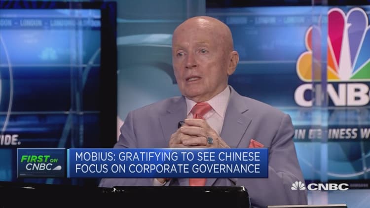 US dollar likely to continue strengthening, Mark Mobius says