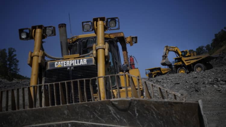 Caterpillar cut to neutral at Bank of America 