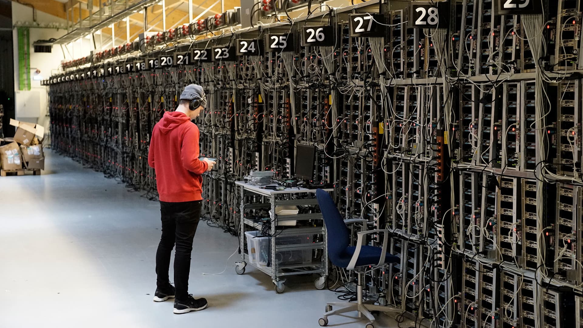 Computers in a warehouse near one in Iceland where Bitcoin-mining machines were stolen. Iceland’s cheap electricity and chilly weather, which helps keep the computers cool, have made it a premier location for cryptocurrency mining.
