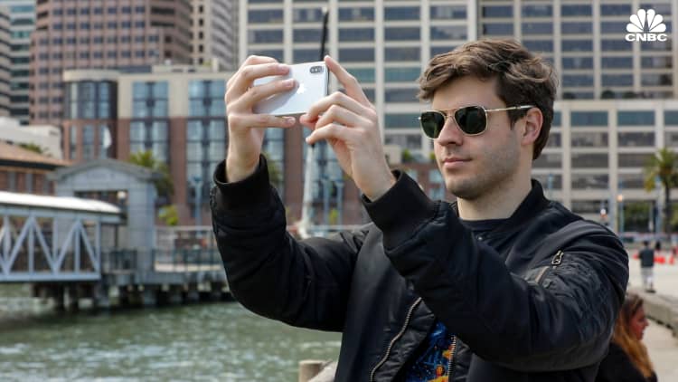 How to shoot better photos with your smartphone