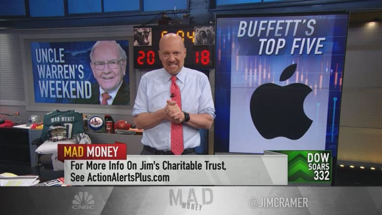 Cramer reviews Berkshire Hathaway's top 5 stock positions in light of Buffett-run shareholder meeting