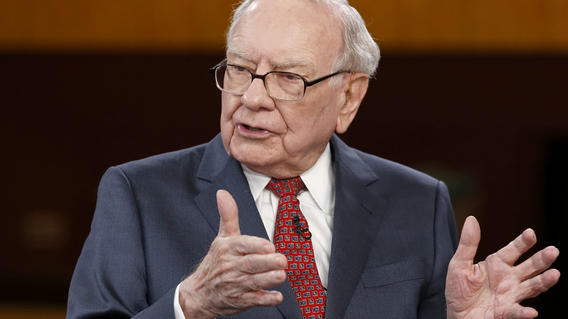 Warren Buffett: If you invest this way, 'you can't miss'
