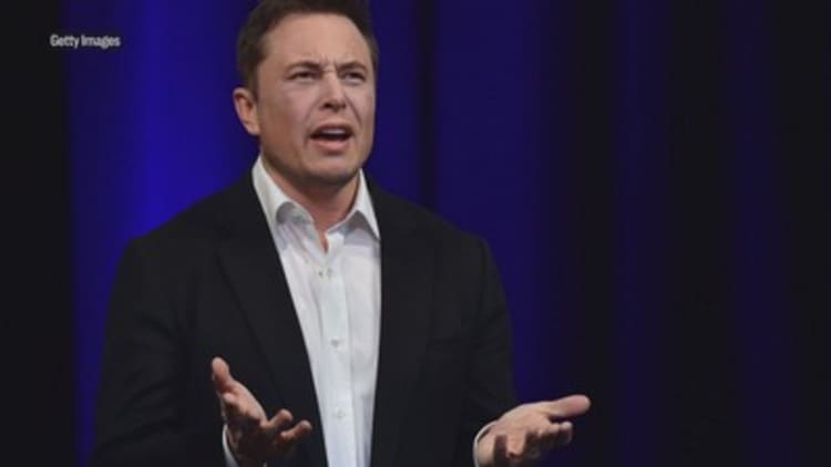Analyst cut off by Tesla’s Musk says he will hold company accountable