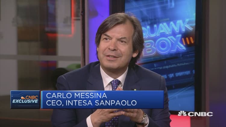 Italy is in good shape, Intesa Sanpaolo CEO says