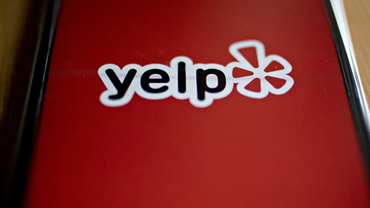 Yelp earnings miss, revenues beat