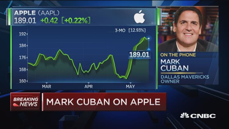 Cuban isn't ready to invest in Apple: 'I would rather have a lot of cash when things go bad'
