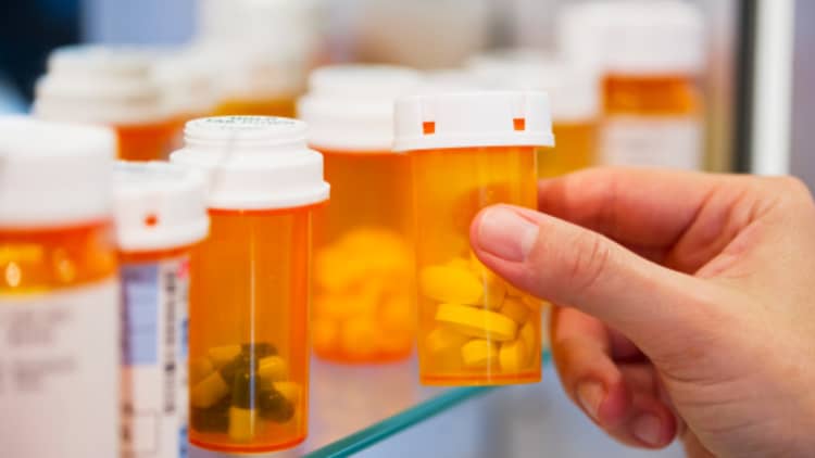FDA Commissioner Gottlieb on lowering drug prices
