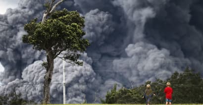 Hawaiian volcano spreading more lava and toxic gases