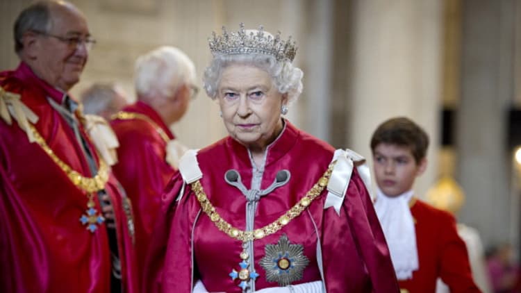 How rich is Queen Elizabeth? Here's how it breaks down