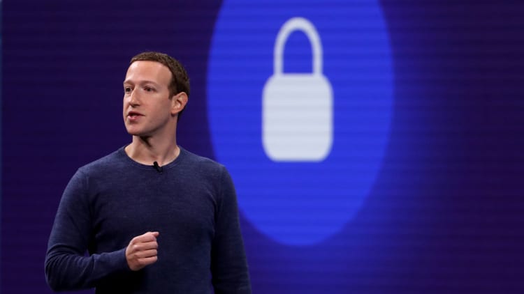 Facebook under fire from another privacy controversy