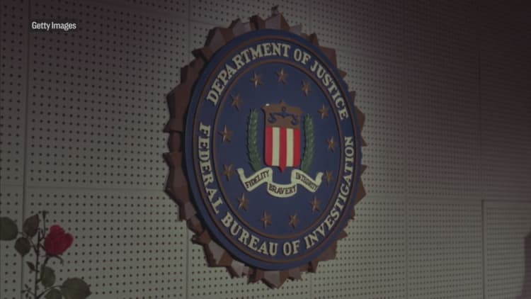 Federal Bureau of Investigation FBI Badge Cut-Out DL/CC/ID/Money