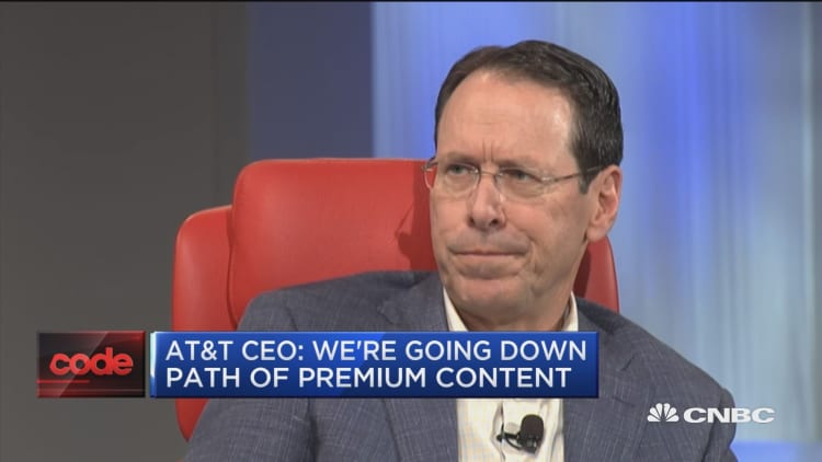 AT&T CEO: Need vertical integration to compete with consumers