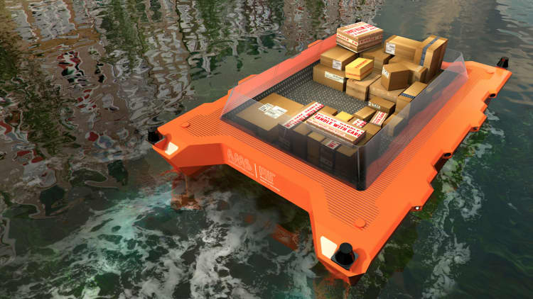 MIT designed a fleet of autonomous boats that could help reduce car traffic